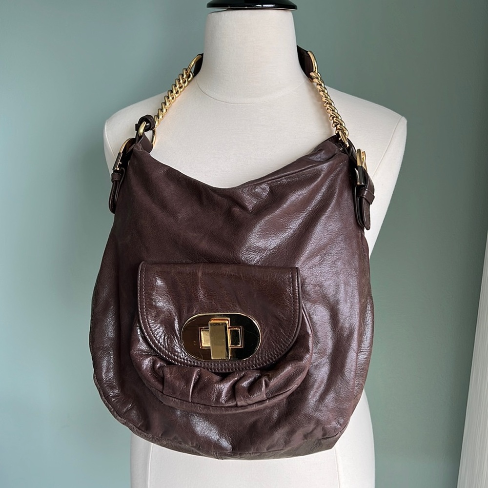 BADGLEY MISCHKA iconic leather handbag